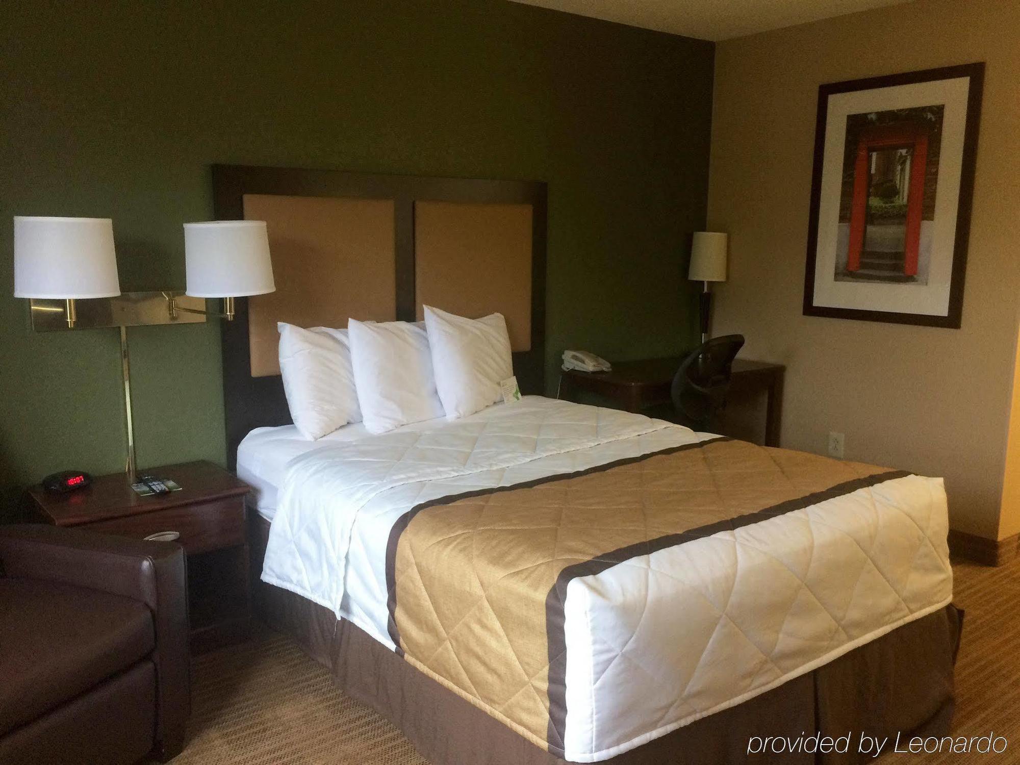 Extended Stay America Suites - Philadelphia - Mt Laurel - Crawford Place Маунт-Лорел Экстерьер фото